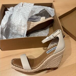 Steve Madden Beige Wedge Sandals